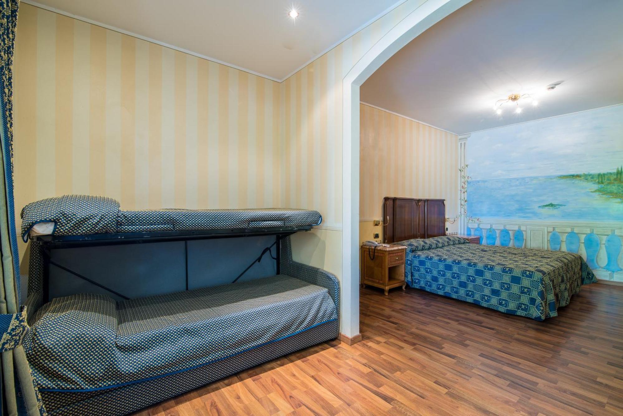 Hotel Porta Del Sole سويانو ديل لاغو المظهر الخارجي الصورة