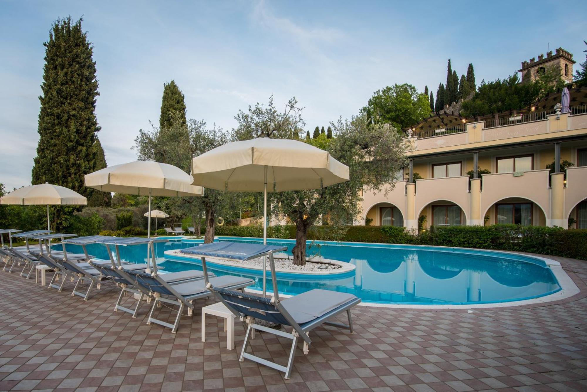 Hotel Porta Del Sole سويانو ديل لاغو المظهر الخارجي الصورة